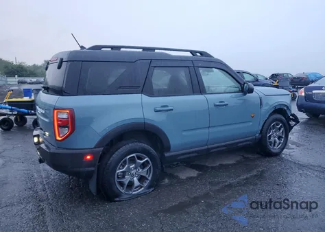 2023 Ford Bronco Sport Badlands z USA, uszkodzony, nr VIN 3FMCR9D93PRD95572